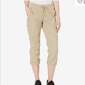 Women’s North Face Aphrodite 2.0 Capris